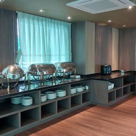 Hotel Grand Galaxy Yangon Ngoại thất bức ảnh