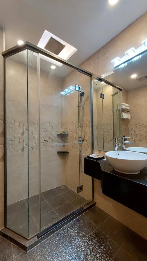Hotel Grand Galaxy Yangon Ngoại thất bức ảnh
