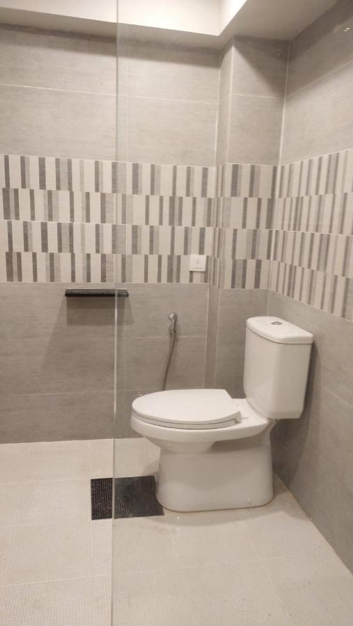 Hotel Grand Galaxy Yangon Ngoại thất bức ảnh